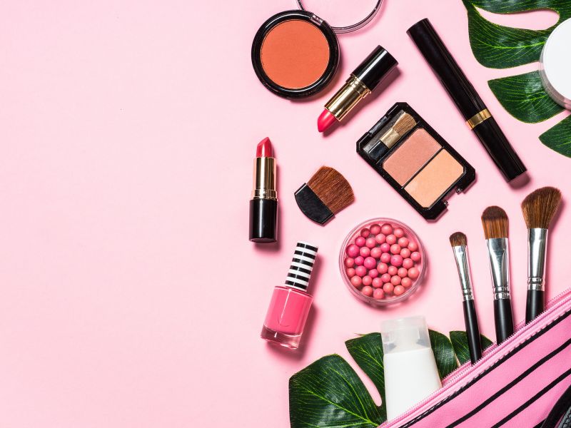 Der erste Eindruck zählt: Das ideale Make-up für das erste Date
